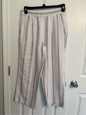 Lou & Grey Cream Striped Cropped Linen-Blend Pants